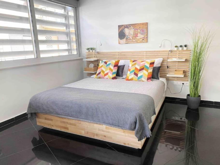 New Amazinglarge Luxury 4Br Suite/1Min Toacropolis Atena Exterior foto