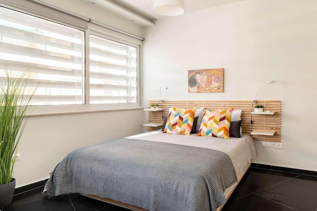 New Amazinglarge Luxury 4Br Suite/1Min Toacropolis Atena Exterior foto